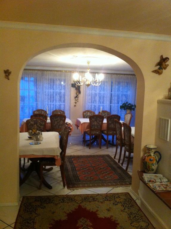 Gaestehaus Ullmannshof Kirchheim am Neckar Εξωτερικό φωτογραφία